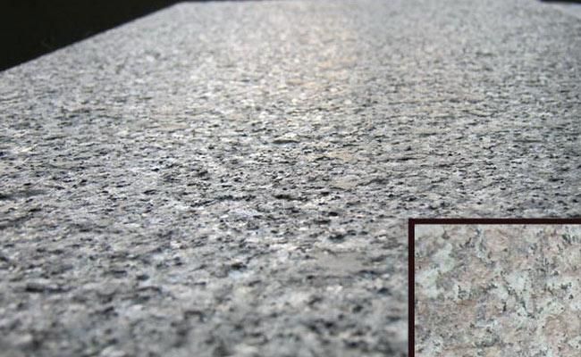 Плиты гранитные термообработанные для мощения